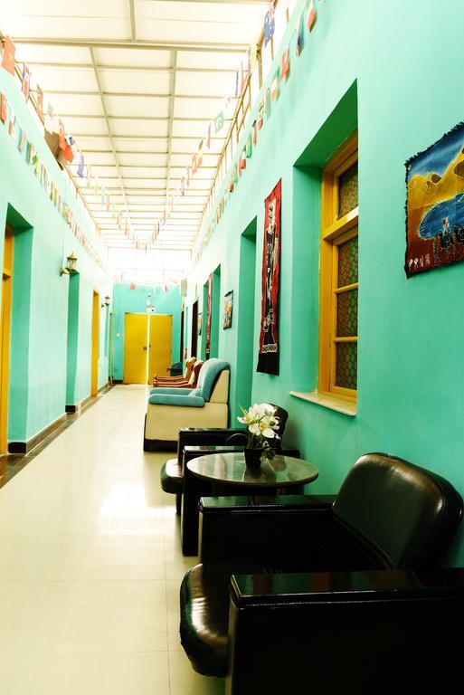 Happy Station Hostel Dunhuang Εξωτερικό φωτογραφία