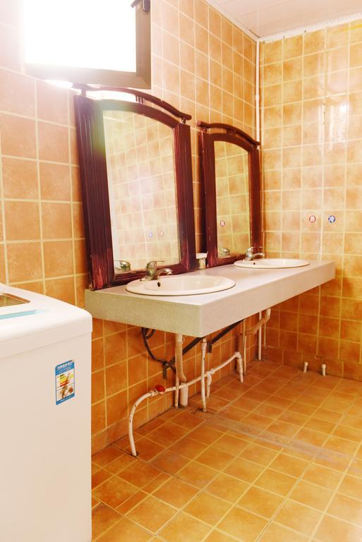 Happy Station Hostel Dunhuang Εξωτερικό φωτογραφία