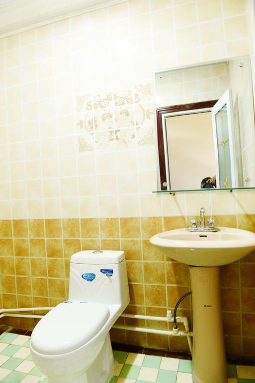 Happy Station Hostel Dunhuang Εξωτερικό φωτογραφία
