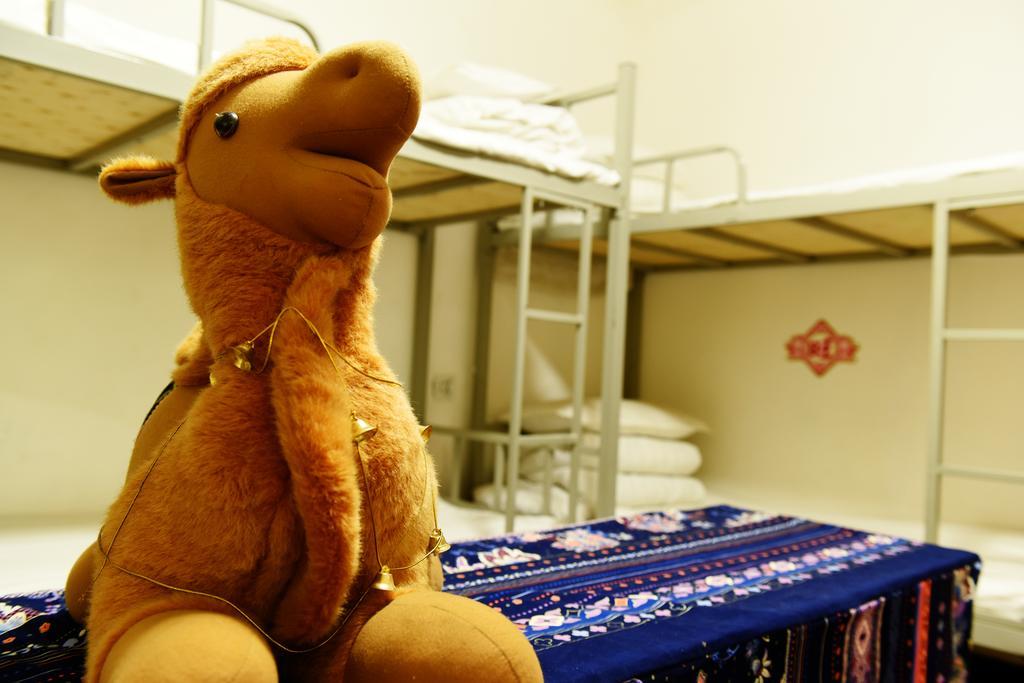 Happy Station Hostel Dunhuang Δωμάτιο φωτογραφία