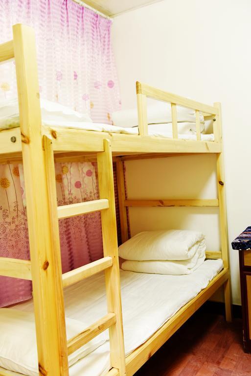 Happy Station Hostel Dunhuang Δωμάτιο φωτογραφία